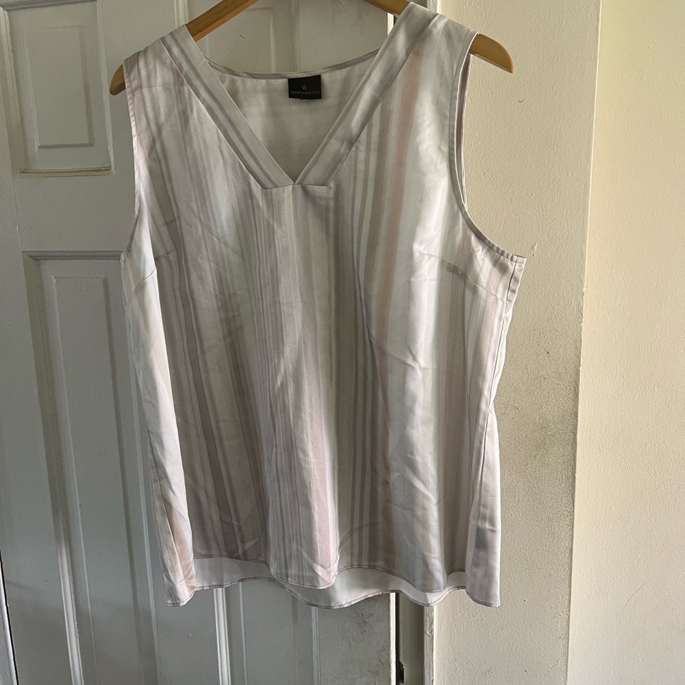Wortington Women’s Top Size Medium